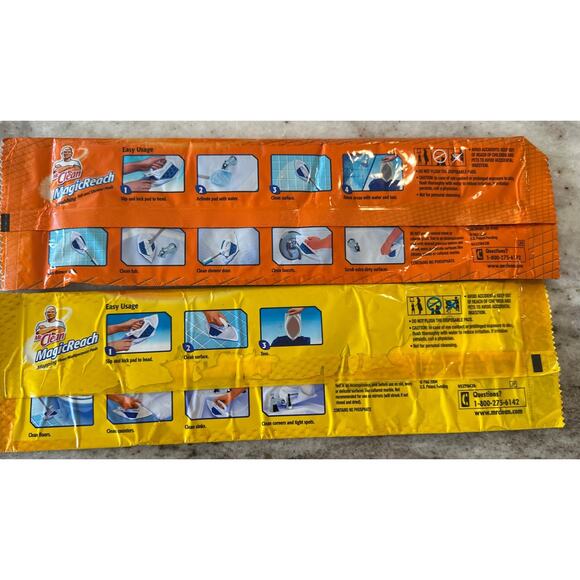 Mr. Clean Magic Reach Refills 1 Mopping Floor 1 Scrubbing Tub & Shower Pads - Picture 2 of 2